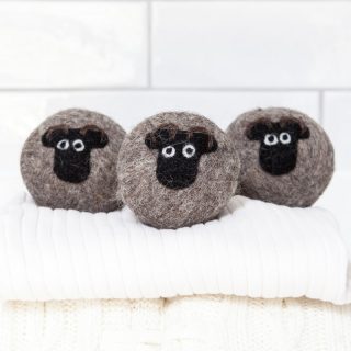 Shetland sheep wool laundry dryer balls